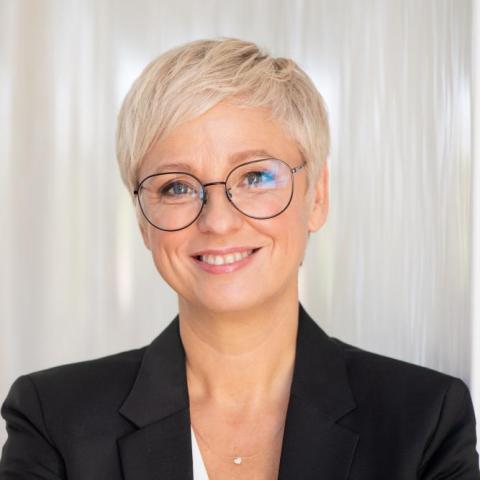 Mag. Doris Hummer